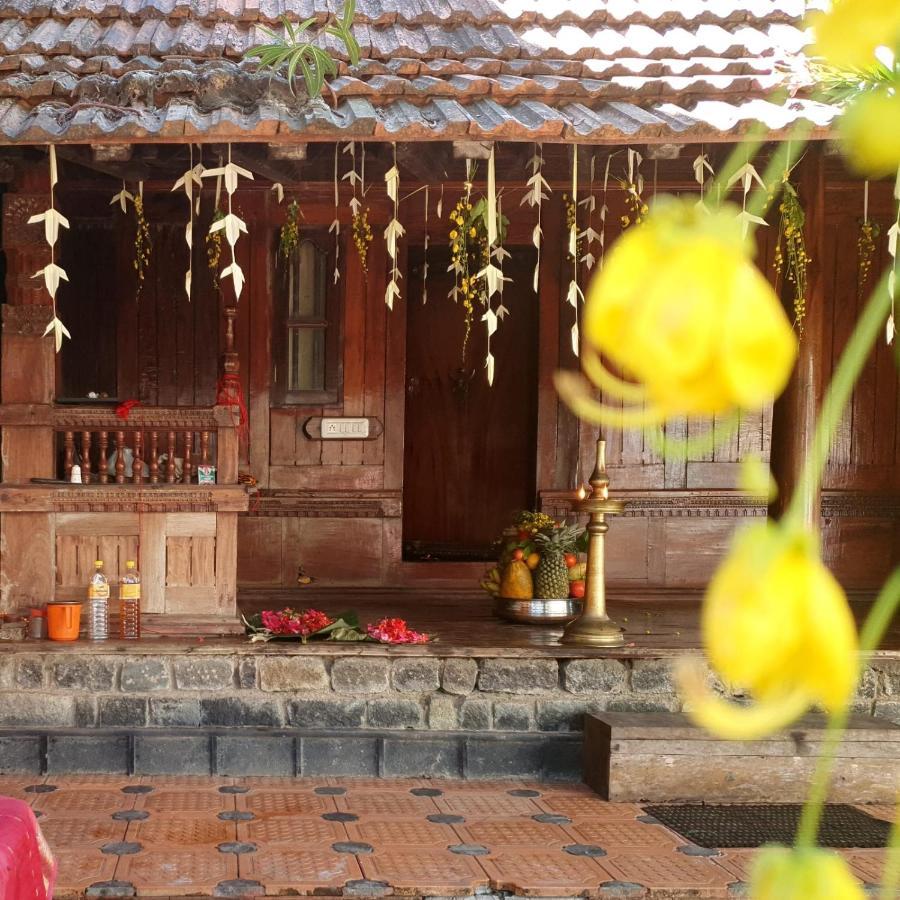 Thriphala Ayurveda Yogashram Apartamento Thiruvananthapuram Exterior foto