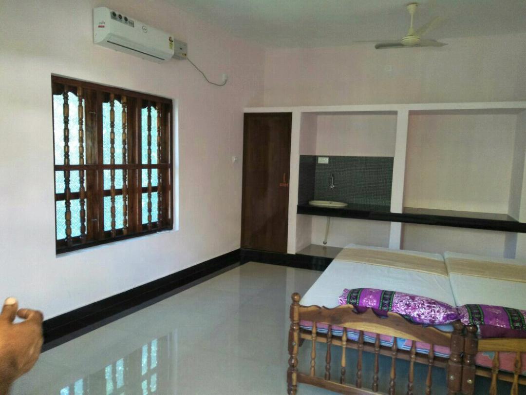 Thriphala Ayurveda Yogashram Apartamento Thiruvananthapuram Exterior foto